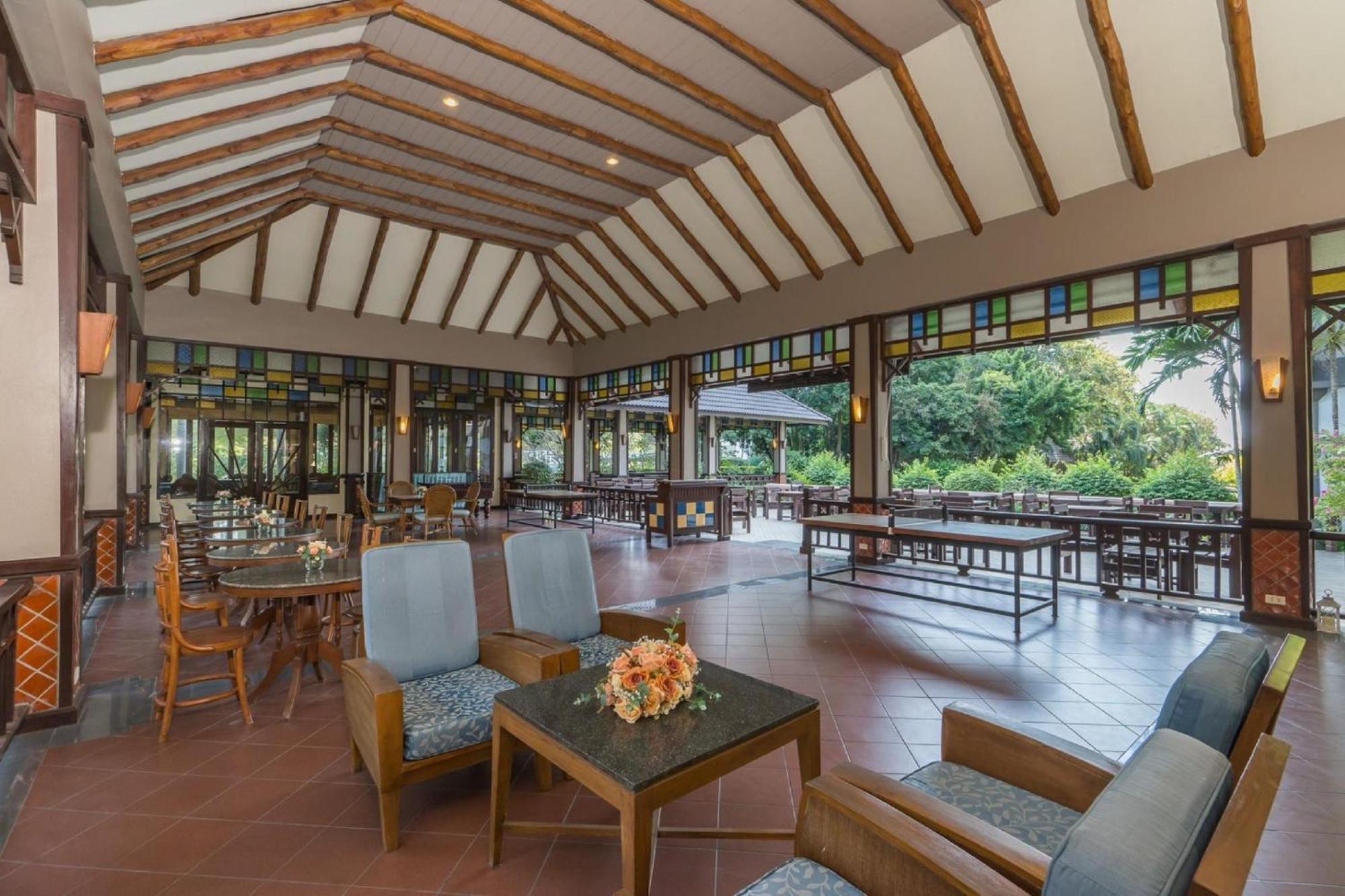 Botany Beach Resort Pattaya Na Chom Thian Exterior foto