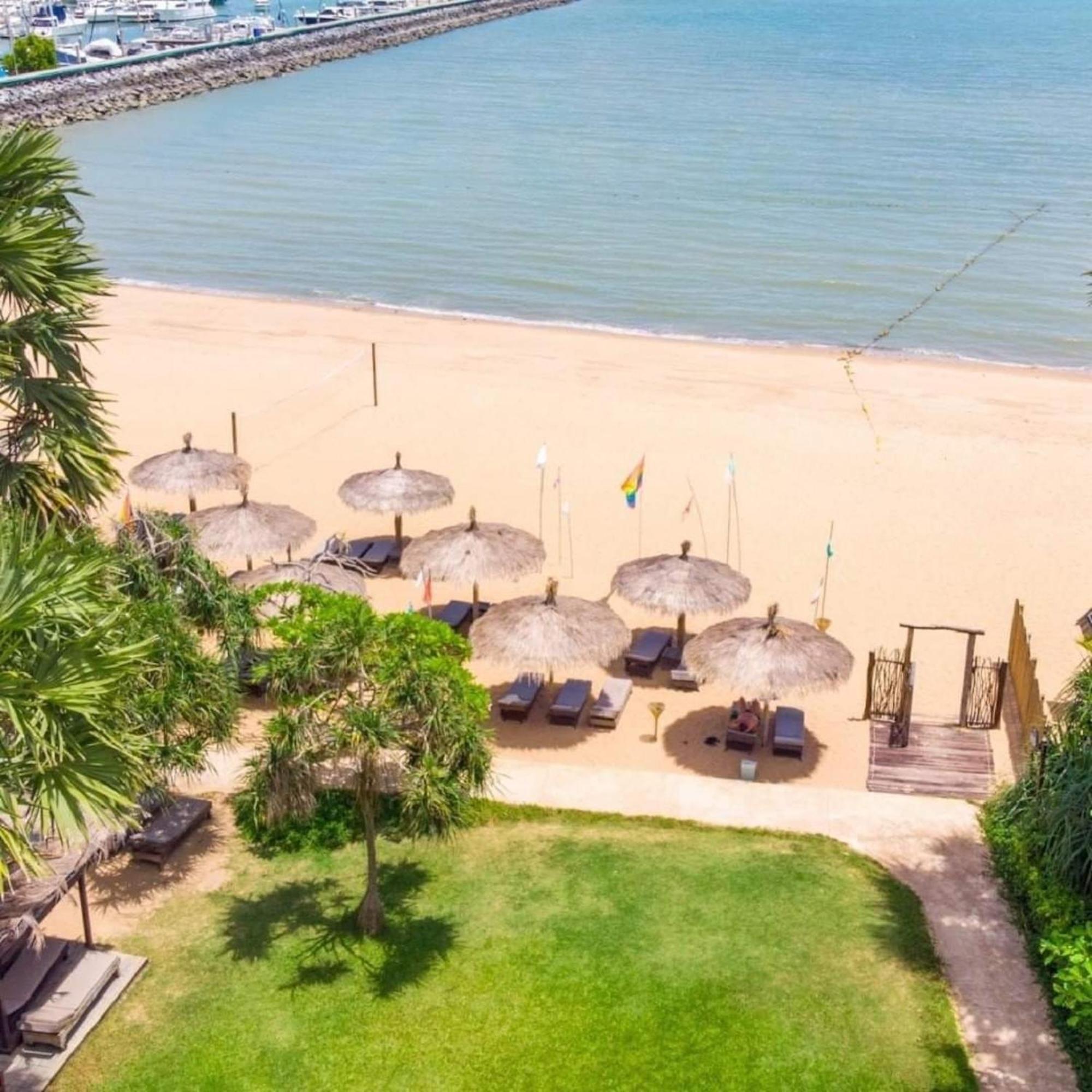 Botany Beach Resort Pattaya Na Chom Thian Exterior foto